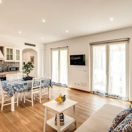 דירה Chez Carme'