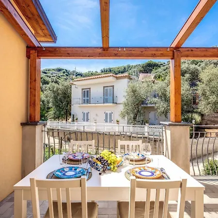 דירה Chez Carme' סורנטו